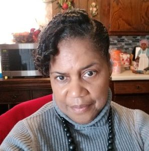 Meet your Posher, Yolanda